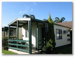 Echo Beach Tourist Park - Lakes Entrance: Cottage accommodation ideal for families, couples and singles