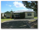 Lakes Haven Caravan Park - Lake Entrance: This cottage can be your holiday home away from home.  The cottage has a sheltered car port.