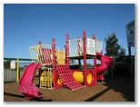 Waters Edge Holiday Park - Lakes Entrance: Playground for children
