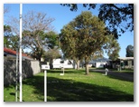 Waters Edge Holiday Park - Lakes Entrance: Powered sites for caravans