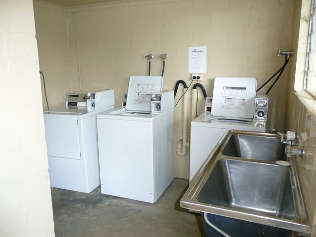 Lancefield Caravan Park - Lancefield: Laundry