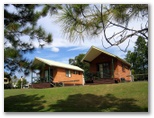 Roadrunner Caravan Park & Motor Home Village - Lismore: Cabin accommodation