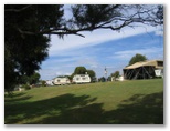 Roadrunner Caravan Park & Motor Home Village - Lismore: Powered sites for caravans with lovely rural views