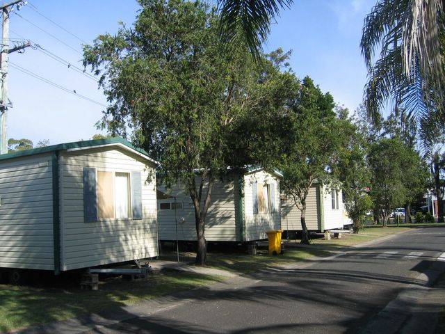 Lismore Tourist Caravan Park - Lismore: Cabin accommodation