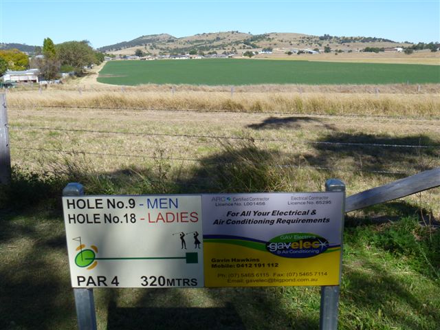 Lowood and District Golf Club - Lowood: Hole 9 Par 4, 320 meters.  Sponsored by Gary Hawkins of GAV electrics.