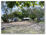 Wanderers Holiday Village - Lucinda: Area for tents and camping