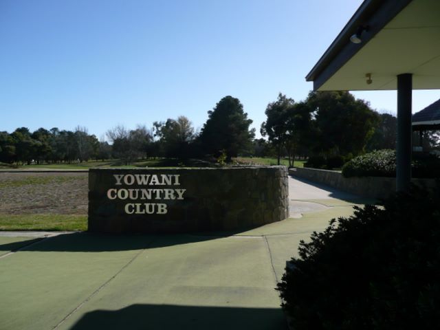 Yowani Country Club - Lyneham: Yowani Country Club welcome sign