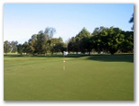 Mackay Golf Course - Mackay: Green on Hole 5