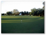 Mackay Golf Course - Mackay: Green on Hole 9