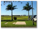 The Park Mackay Historical Photos 2005 - Mackay: Powered sites for caravans with view of cane fields