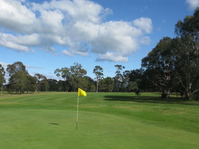Maffra Golf Course Hole By Hole - Maffra: Green on Hole 3 looking back along the fairway.