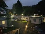 Coachstop Caravan Park - Maitland: Sites at night 