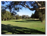 Easts Leisure and Golf Course - Maitland: Green on Hole 2