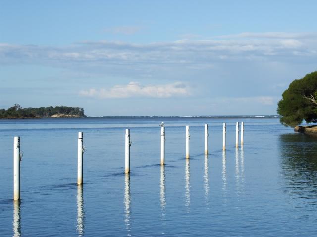 Mallacoota Foreshore Holiday Park - Mallacoota: the mouth of the inlet