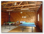 High Country Holiday Park - Mansfield: Games and recreation room