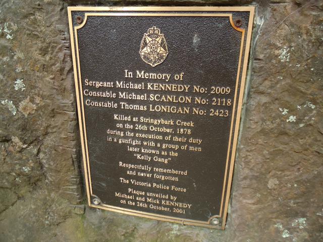 Mansfield Holiday Park - Mansfield: Memorial about the 3 police who died at Strngybark creek in October 1878, being shot by the Kelly gang.