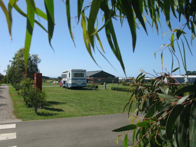 BIG4 Bellarine Holiday Park - Marcus Hill: Large spacious powered sites.