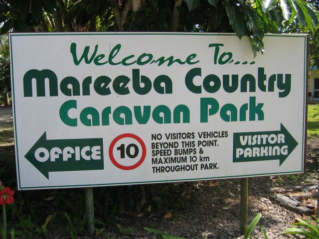 Mareeba Country Caravan Park - Mareeba: Mareeba Country Caravan Park welcome sign