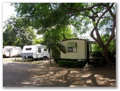 Huntsville Caravan Park - Maryborough: Cottage accommodation, ideal for families, couples and singles