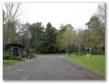 Marysville Caravan and Holiday Park - Marysville: Good paved roads throughout the park