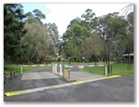 Marysville Caravan and Holiday Park - Marysville: Secure entrance and exit