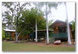 Mataranka Cabins and Camping - Bitter Springs Mataranka: Cottage accommodation, ideal for families, couples and singles