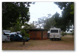 Territory Manor Caravan Park - Mataranka: Ensuite powered sites for caravans.
