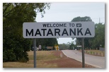 Territory Manor Caravan Park - Mataranka: Road into Mataranka