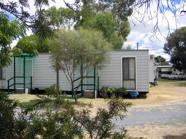 Millmerran Caravan Park - Millmerran: Motel style accommodation
