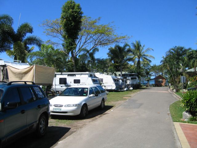 Beachcomber Coconut Caravan Village - Mission Beach South: Powered sites for caravans