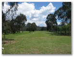 Magorra Caravan Park - Mitta Mitta: The Mitta Mitta Golf Course is adjacent to the park.