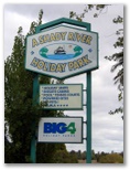 Shady River Holiday Park - Moama: Shady River Holiday Park welcome sign