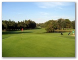 Mona Vale Golf Course - Mona Vale Sydney: Green on Hole 3