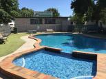 Acacia Gardens Caravan Park - Mooroopna: Swimming pool for fun, fitness and relaxation.