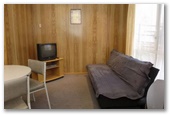 Discover Holiday Parks - Mornington Hobart - Mornington: Lounge room in Superior Cottage