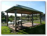 Mortlake Caravan Park - Mortlake: Sheltered outdoor BBQ area adjacent to the park