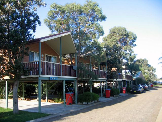 River Breeze Tourist Park - Moruya: Cottage accommodation ideal for families, couples and singles
