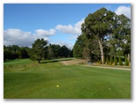 Moss Vale Golf Course - Moss Vale: Fairway view Hole 7