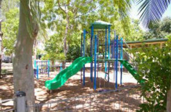 Mt Isa Caravan Park - Mt Isa: Playground for children. 
