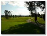 Mullumbimby Golf Course - Mullumbimby: Fairway view on Hole 16