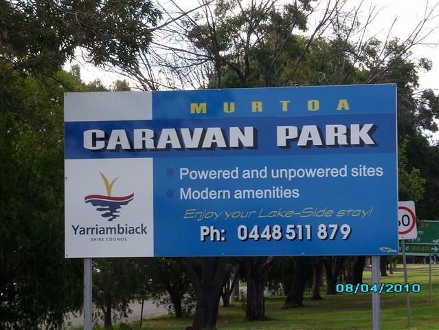 Murtoa Caravan Park - Murtoa: Mutroa Caravan Park welcome sign