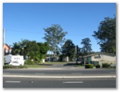 Aukaka Caravan Park - Nambucca Heads: Entrance to the park from the Pacific Highway