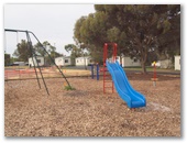 Naracoorte Holiday Park - Naracoorte: Small playground