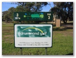 Neangar Park Golf Course - Bendigo: Neangar Park Golf Course Hole 3: Par 3, 197 metres