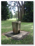 Nelson Bay Golf Course - Nelson Bay: Rustic cement water bubbler