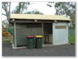Nhill Caravan Park - Nhill: Camp kitchen and BBQ area