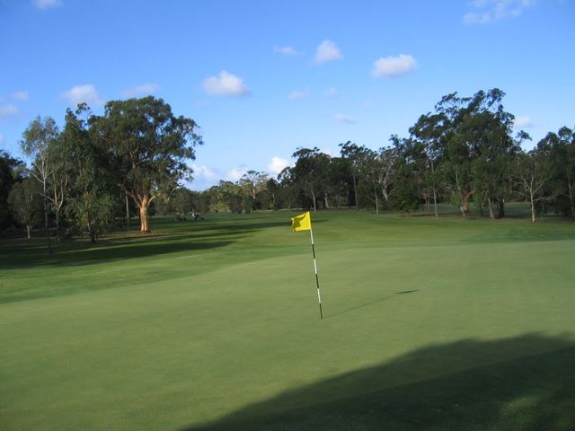 Tewantin Noosa Golf Course - Tewantin: Green on Hole 4 looking back along fairway