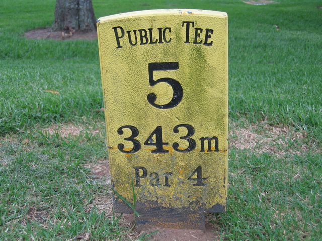 North Ryde Golf Course - North Ryde Sydney: Hole 5 - Par 4, 343 meters
