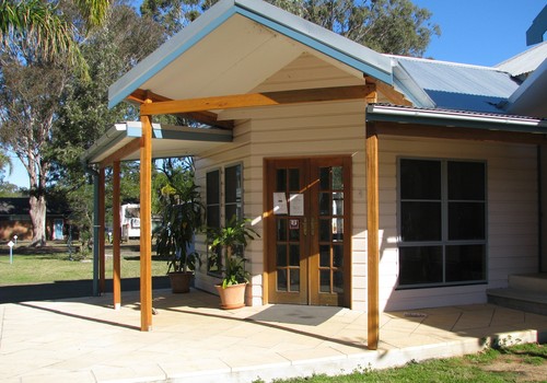 Cessnock Wine Country Caravan Park - Nulkaba: Cottage accommodation, ideal for families, couples and singles 