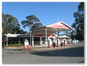 Bewong Rest Area - Bewong: The Caltex Service Station and restaurant is directly across the road.